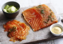 Julens favoriter: Kallrökt lax och gravad lax – skillnader, historia och hur du gör dem själv gravad lax kallrökt lax